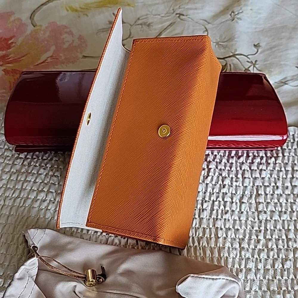 Tory burch glasses case - Picture 4 of 4